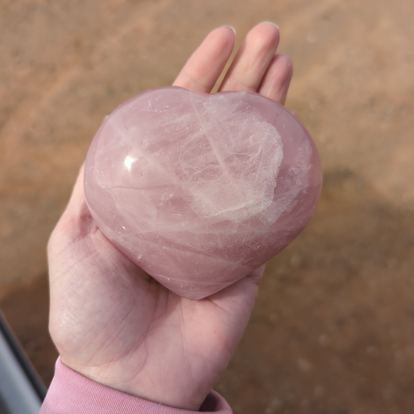 Rose quartz heart