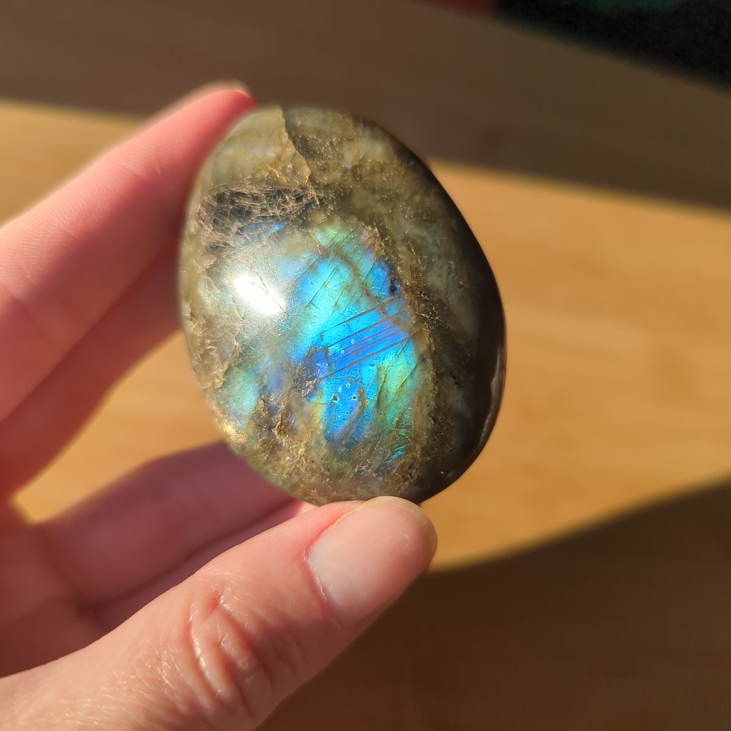 Labradorite palms