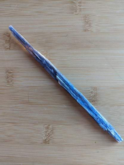 Blue kyanite wand