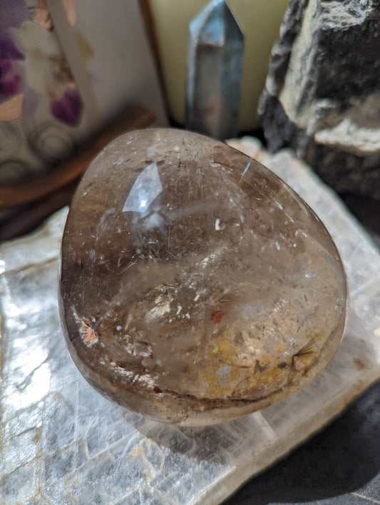 Rutilated quartz specimen