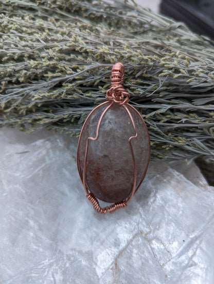 Garden quartz pendant