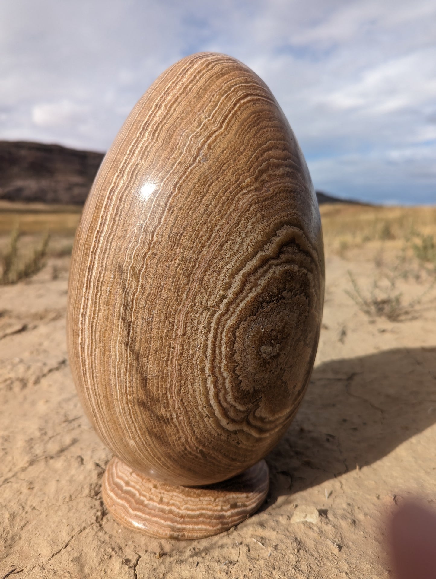 Aragonite egg XXL