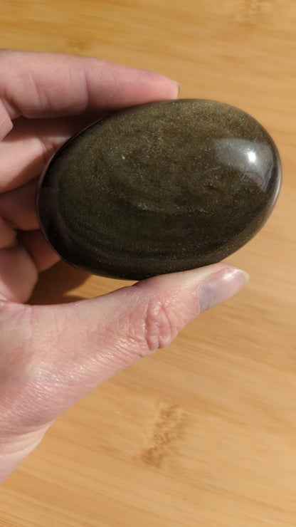 Obsidian palmstone (sm)