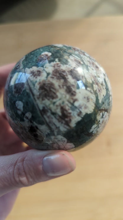 Flower agate sphere