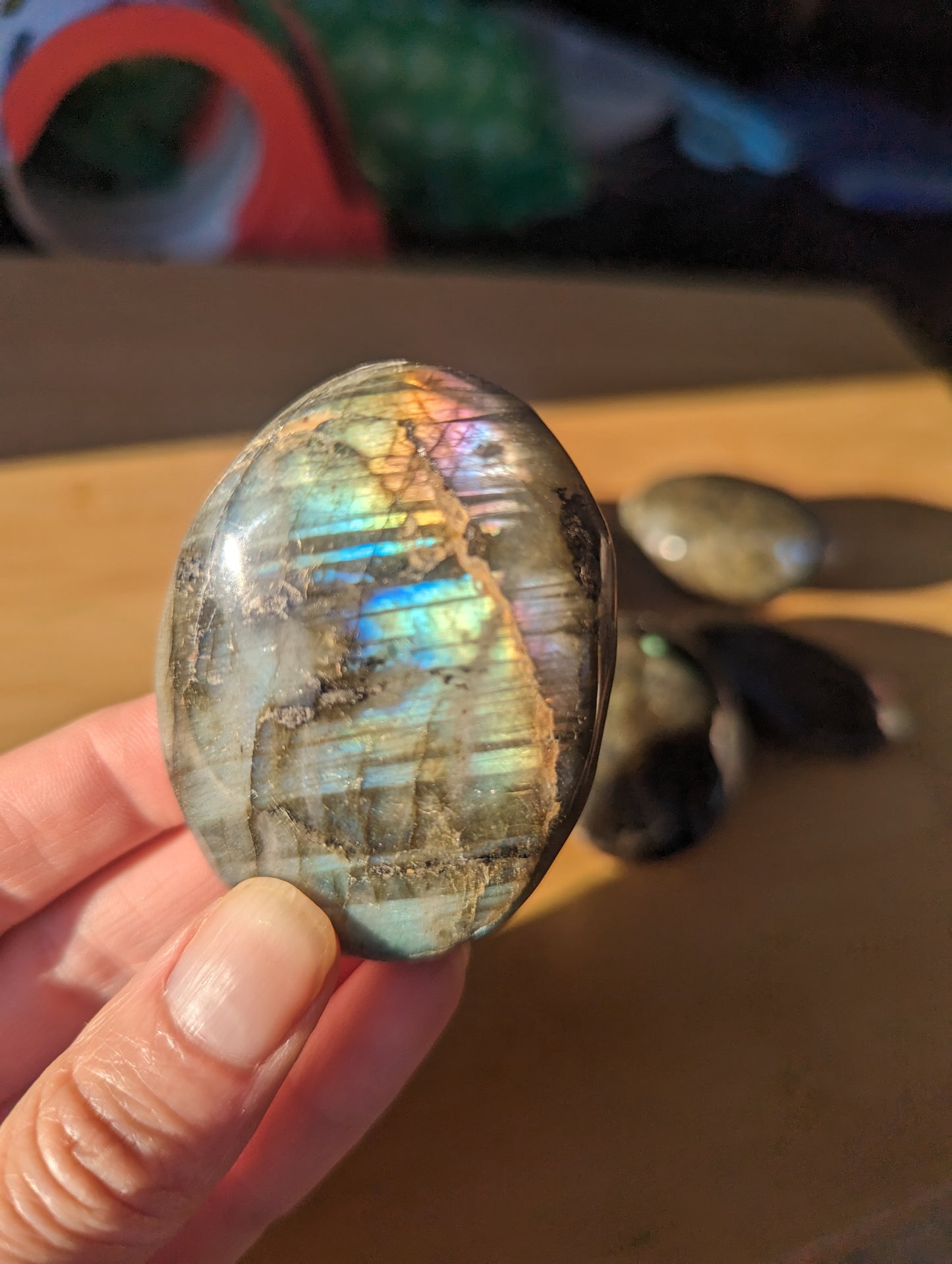 Labradorite palms