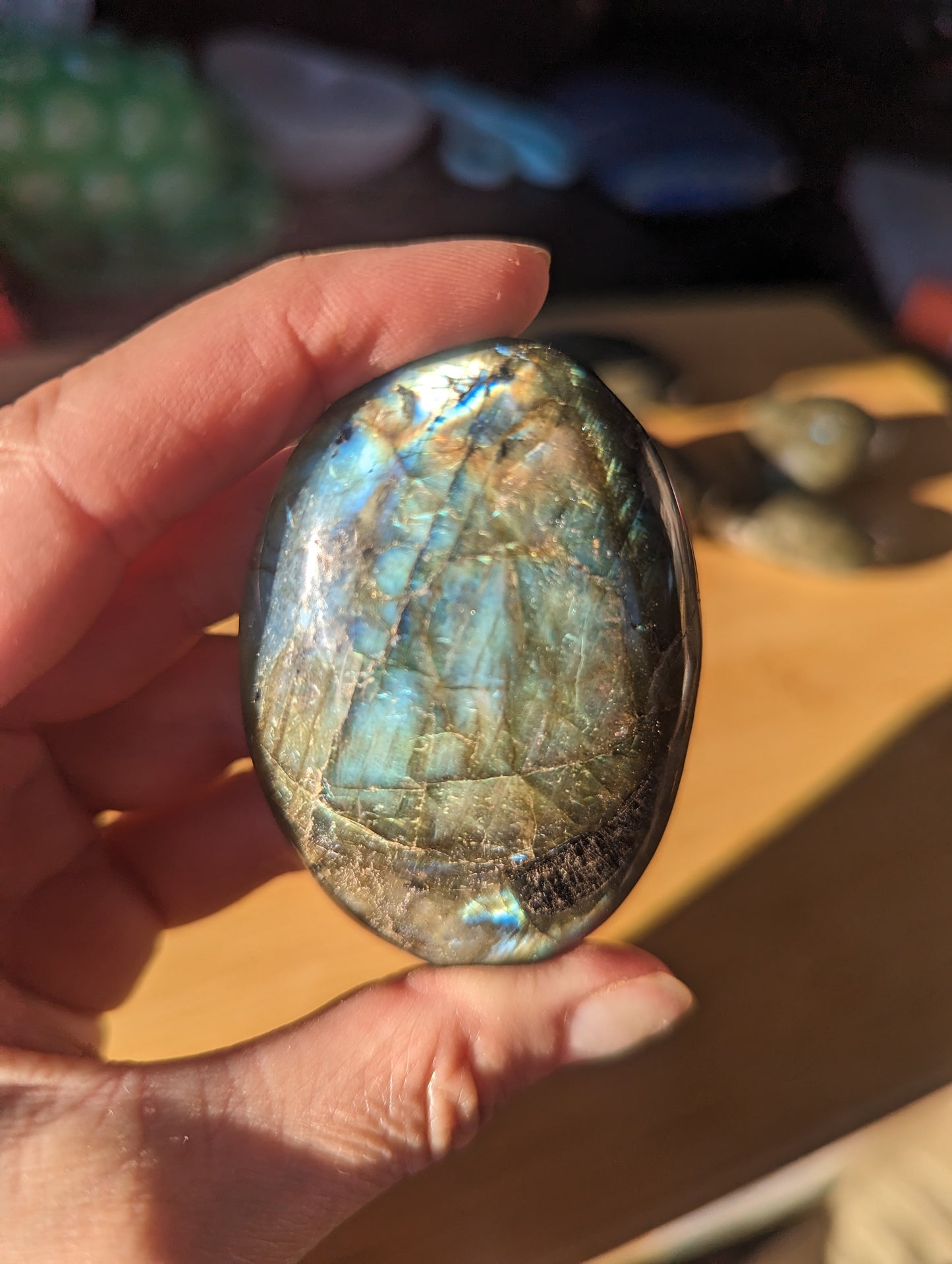 Labradorite palms