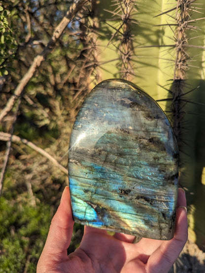 Labradorite slabs